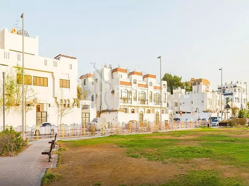 Compound Villas