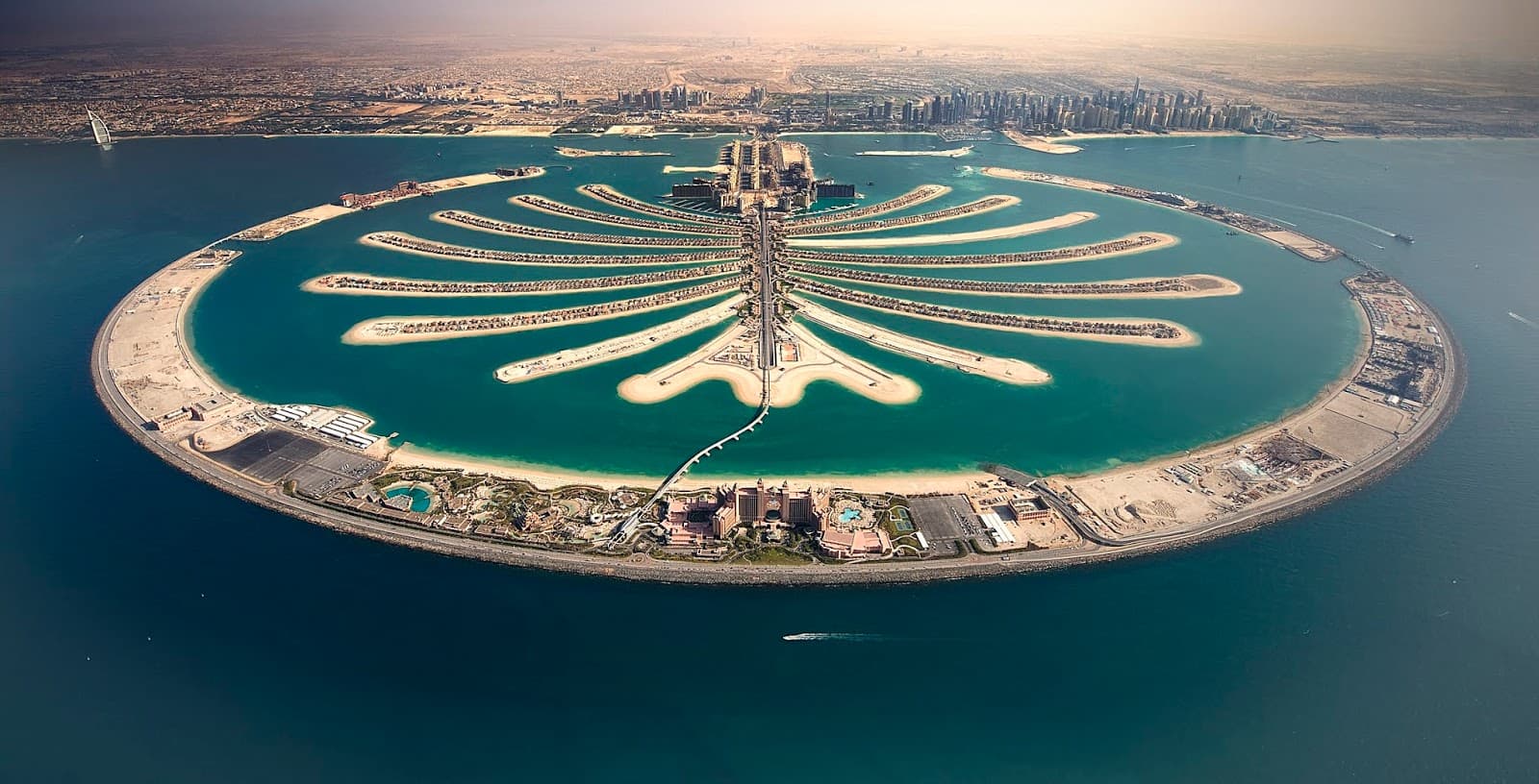 Palm Jumeirah Area Guide