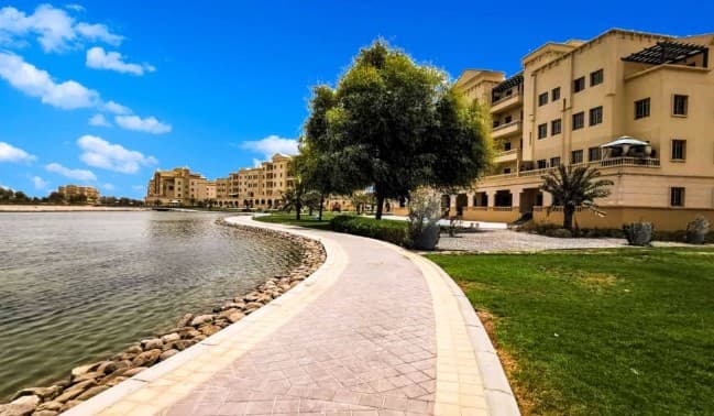 Yasmin Community Area Guide