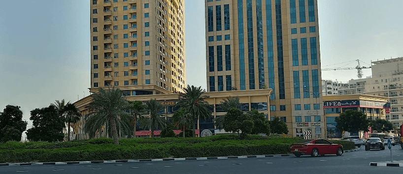 Axis Residence
